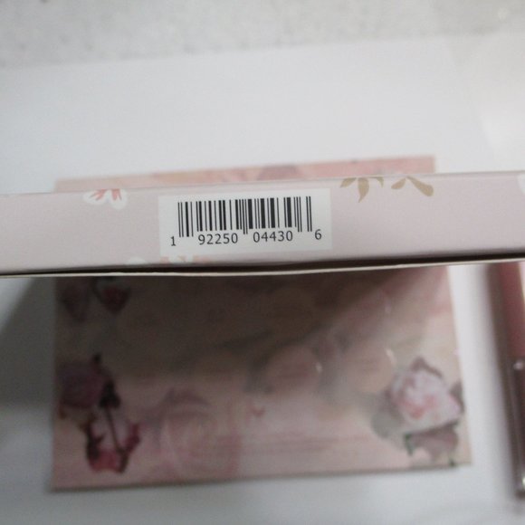 Colourpop Pretty Please Eyeshadow Palette and Off to Paris Lip Creme - Picture 10 of 13